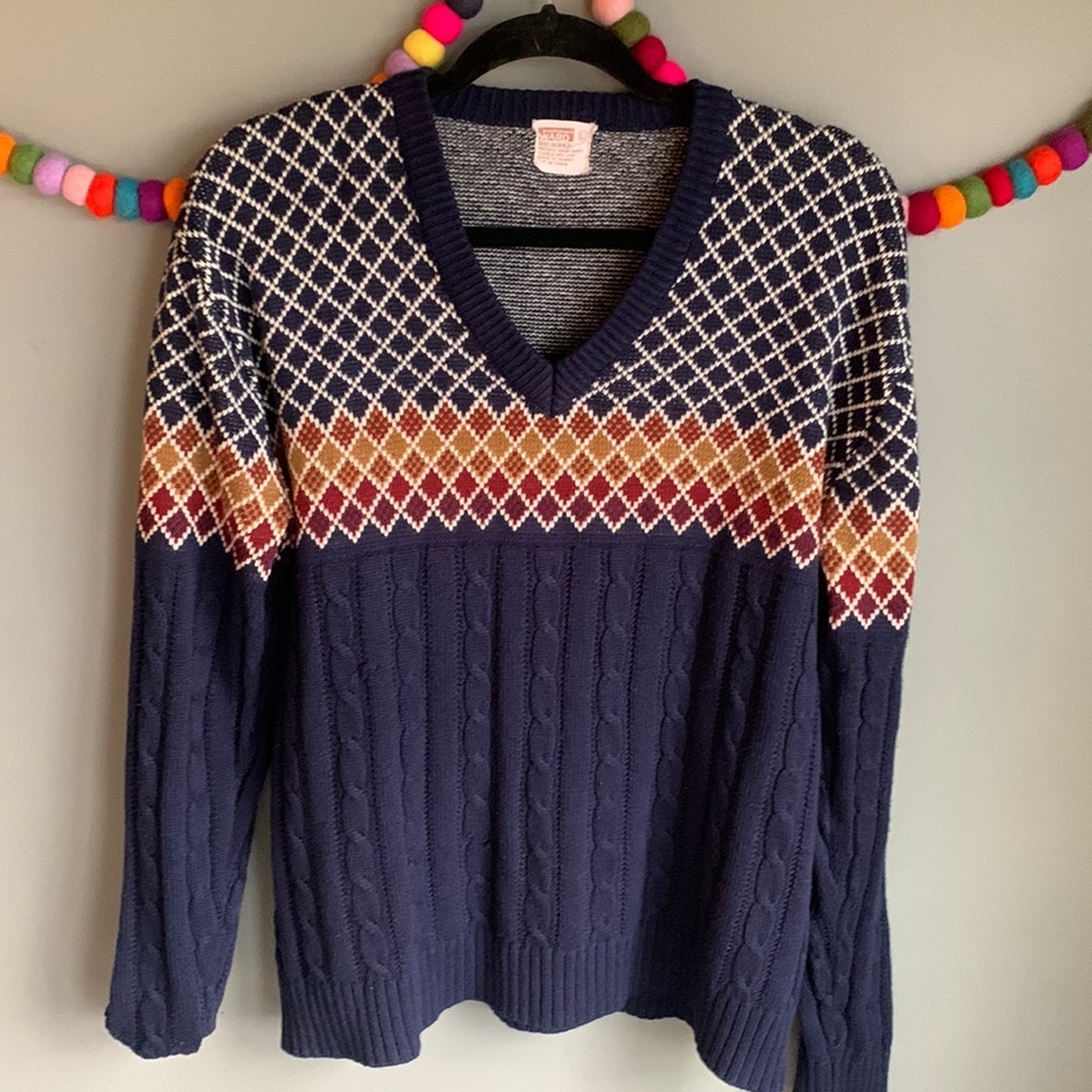 VTG 80s Montgomery Ward abstract cable knit v neck